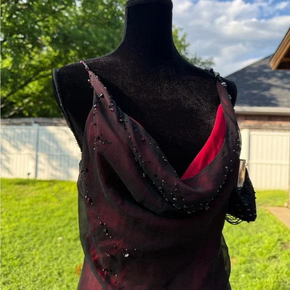 Y2k Elegant Black and Red Evening beaded silk Gown